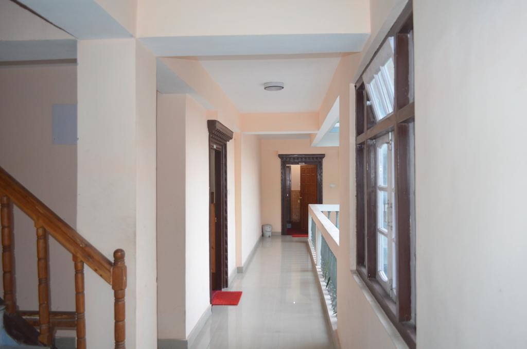 Delight Royal Lachung Exterior foto