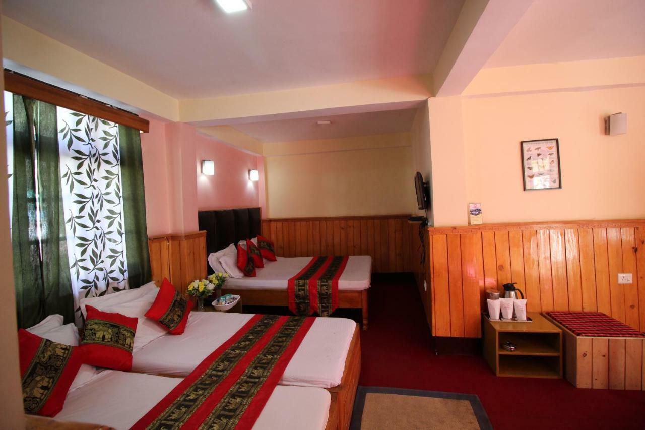 Delight Royal Lachung Exterior foto